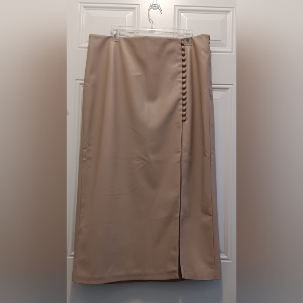 River Island Vegan/ Faux Leather Maxi Skirt Brown- Light Winter Ethnic US 14 - Picture 1 of 7